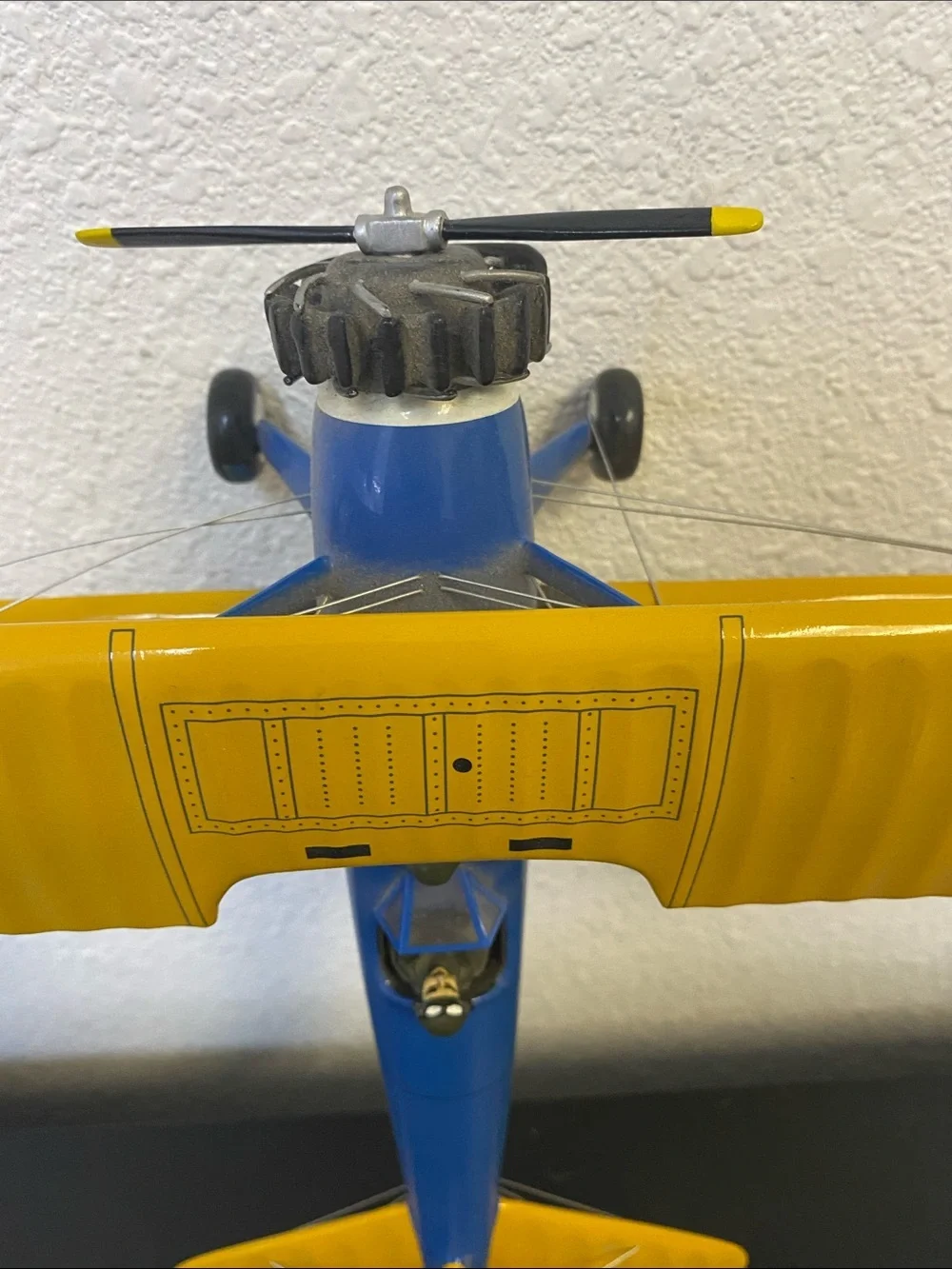 1/48 Revell Boeing Stearman PT-17 Kaydet. USAAF1941-47 17” Model